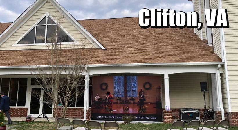 Easter Sunday at the King's Chapel​